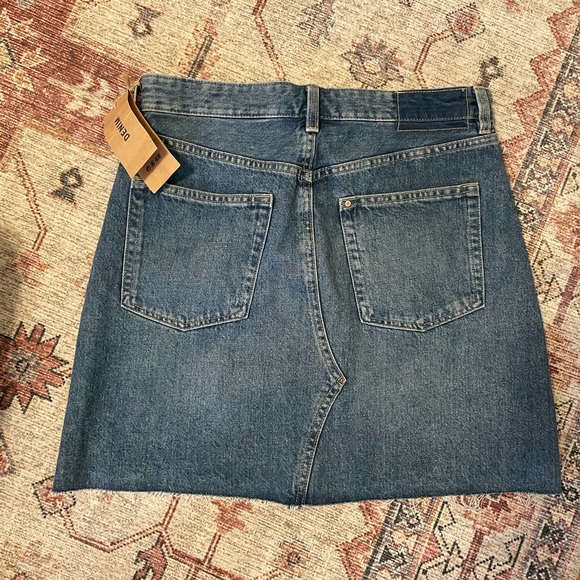 H&M Denim skirt NWT - Picture 2 of 2